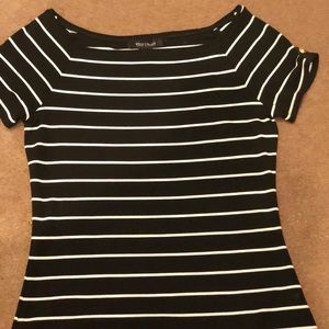 White House/Black Market short sleeve top, Small